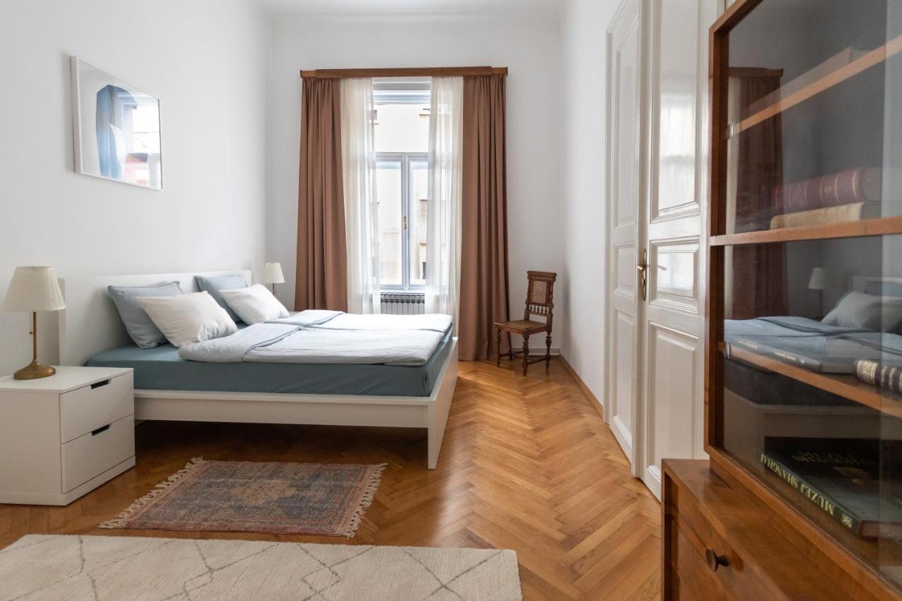 Apartment Herzer ザグレブ エクステリア 写真