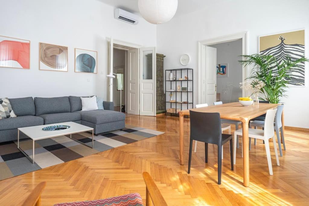 Apartment Herzer ザグレブ エクステリア 写真